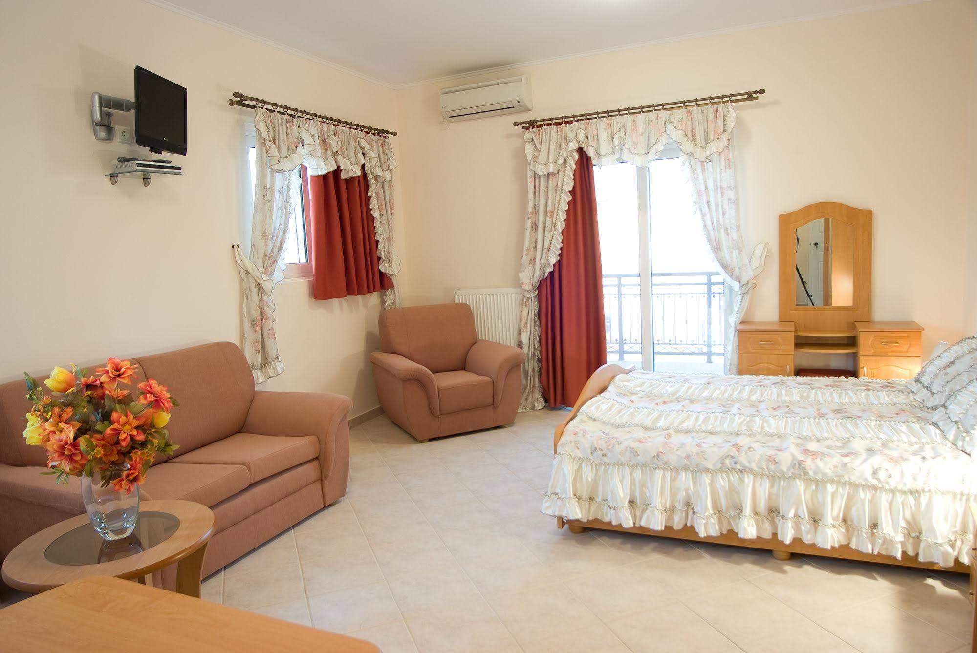 Rooms Nancy Agios Andreas  Екстер'єр фото